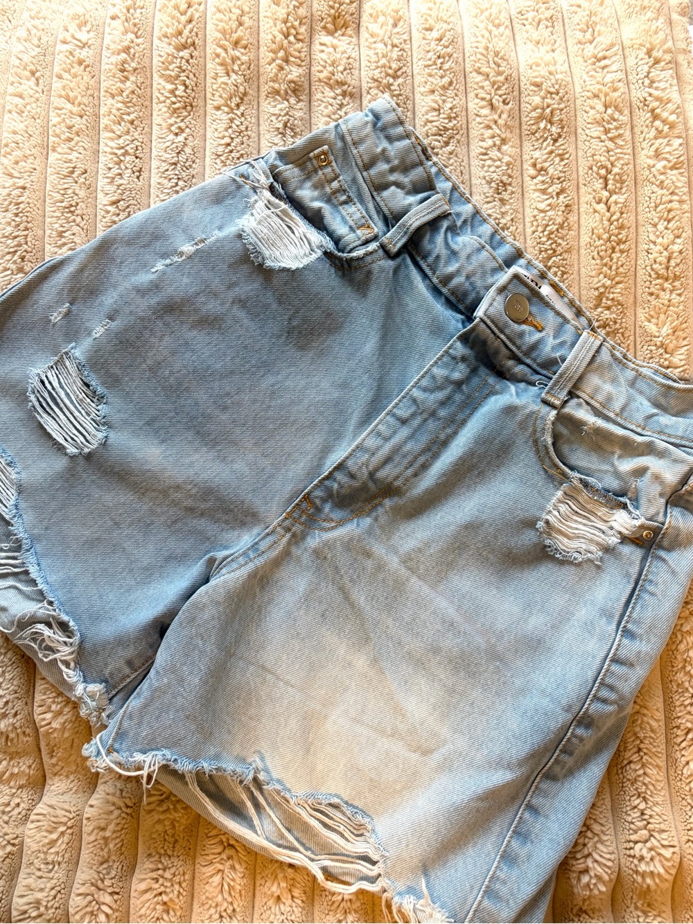 Zara Light Blue Denim Shorts - Picture 3 of 5